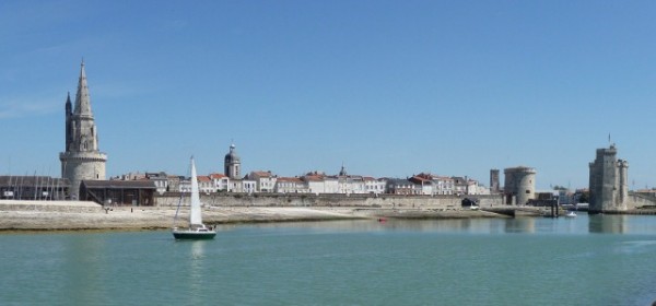 Entry into the old harbour at La Rochelle