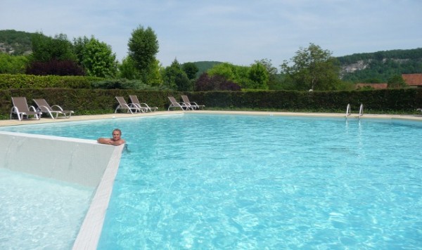 The infinity pool at Camping La Riviere, Les Eyzies