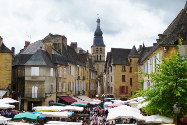 Sarlat-la-Canéda market place