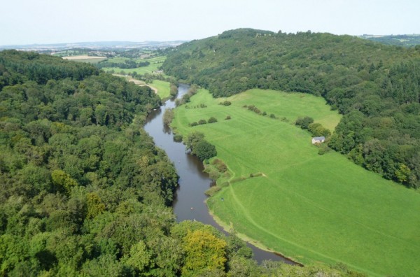 21 The lovely Wye Valley