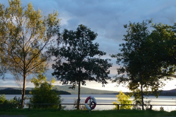 87 Eileen's view of Loch Lomond (800x533)