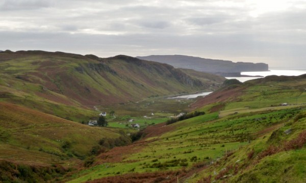 237 The road up from Bracadale to Portree