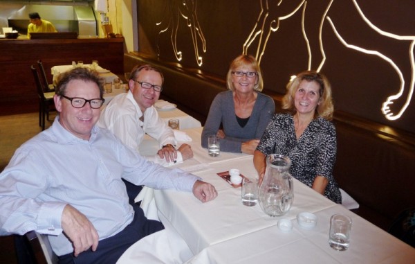 410 Dave, Robin, Jane & Laura (800x509)