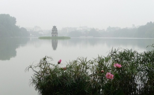 Hoan Kiem Lake