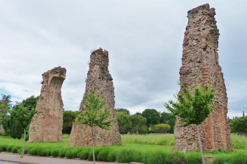 Aqueduct remains