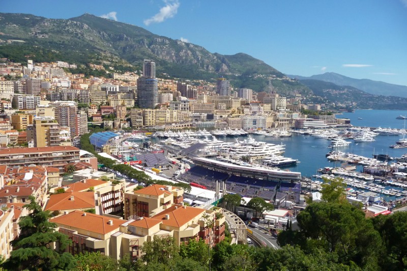 Port Hercule and Monte Carlo