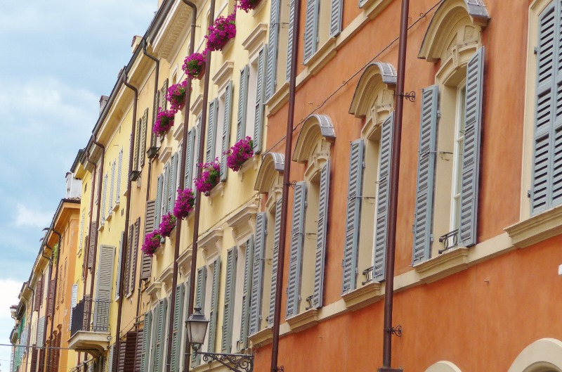 Modena windows