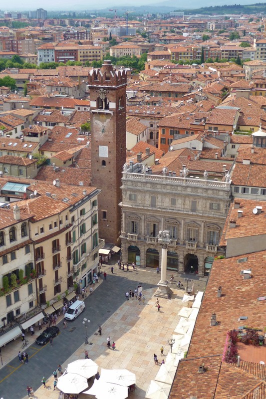 Piazza della Erbe from Torre dei Lamberti
