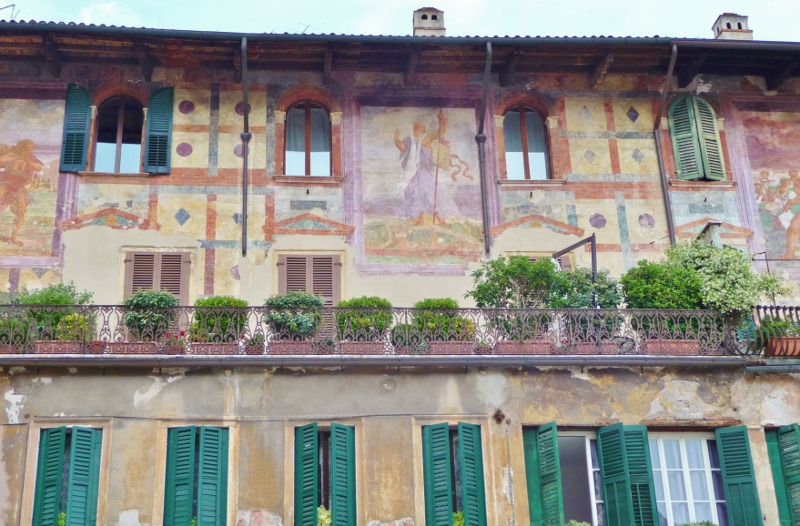 Case Mazzanti in Piazza delle Erbe