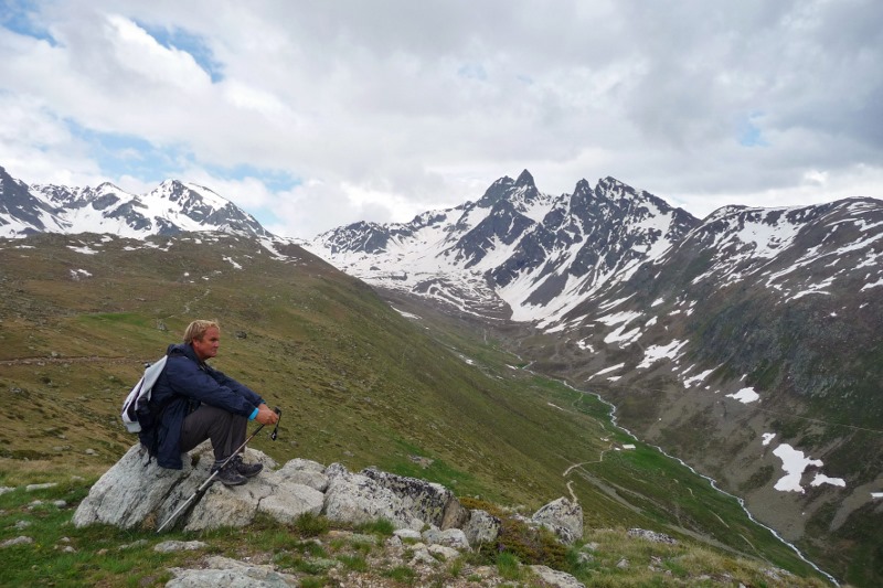 Rodney contemplating not walking down the Muragl Valley