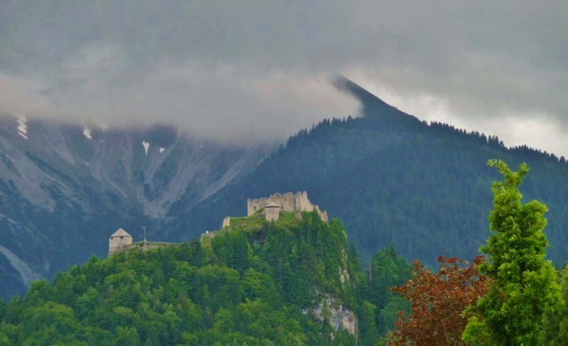 The Ehrenberg ruin near our campsite in Reutte