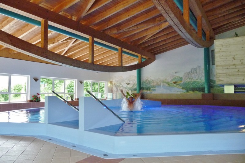 Rodney in the blue pool