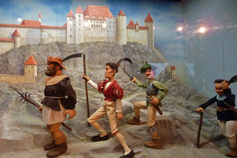 Grumpy marionettes in Hohensalzburg Fortress