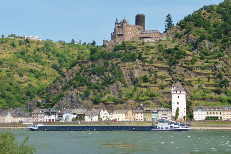 St Goarshausen and Burg Katz