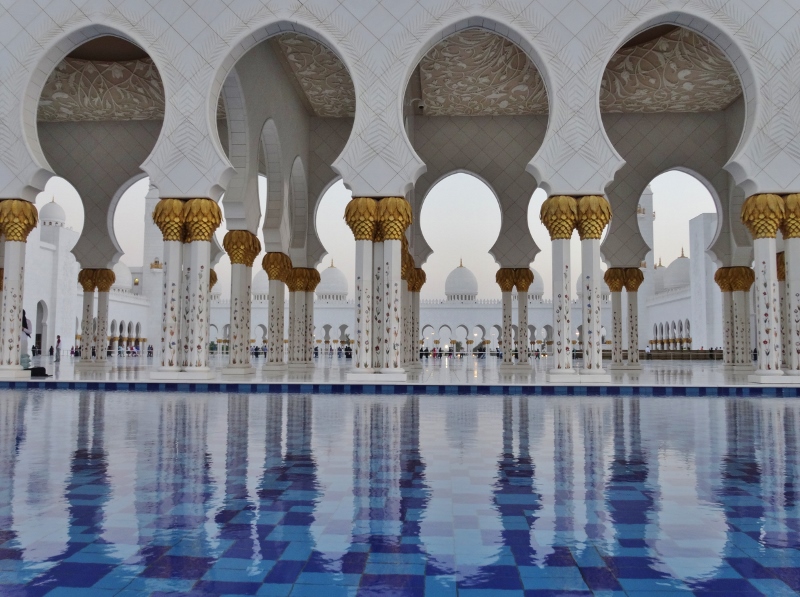 The water helps to cool the air around the mosque