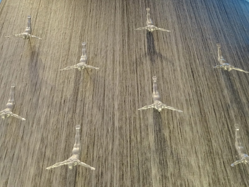 Falling down in the Dubai Mall