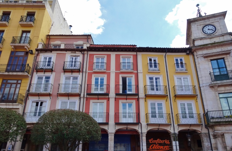 Buildings in Plaza Mayor