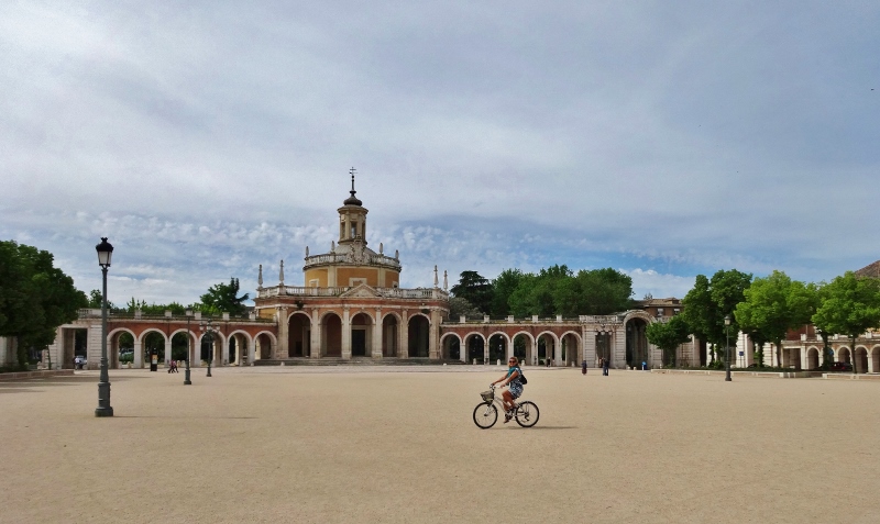  Cycling across Plaza San Antonio
