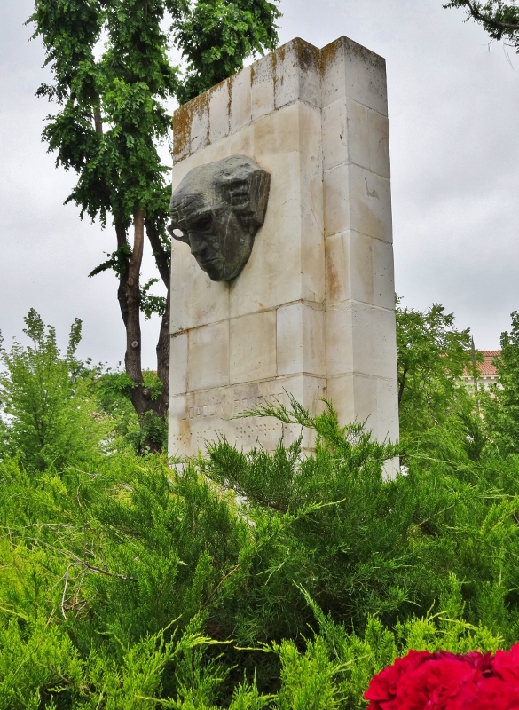 The rather neglected monument to Joaquin Rodrigo 