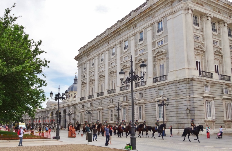 Horse parade at the Palacio Real