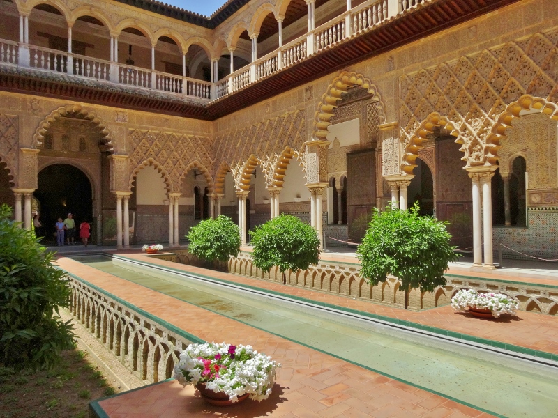 A courtyard in the Alcazar Reales