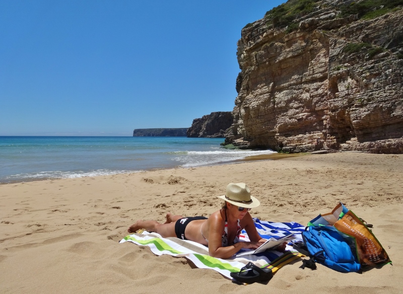 Reading my last Sydney Morning Herald magazine on Praia Beliche