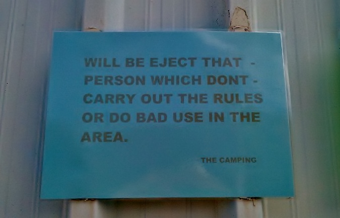 Swimming pool rules at Camping Cudillera