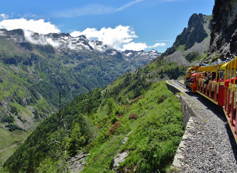 Heading up the Gave de Soussouéou