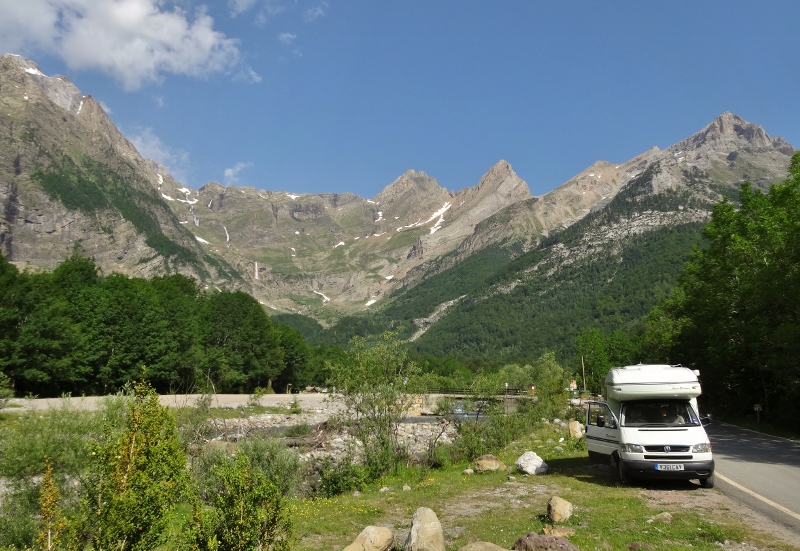 Eileen in the Valle de Pineta