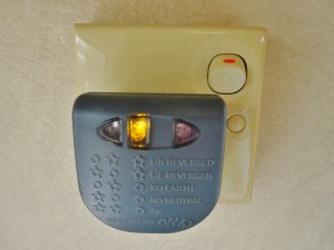 Electrics tester - no earth