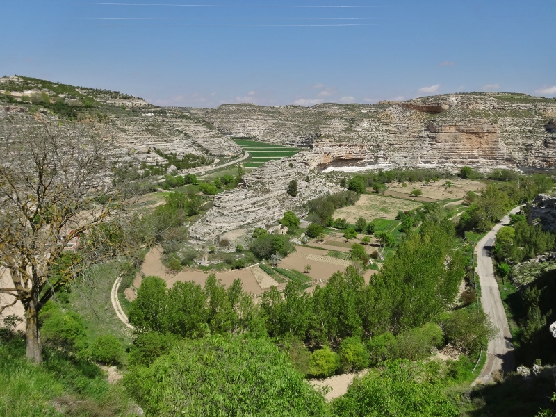  The Júcar valley near Jorquera