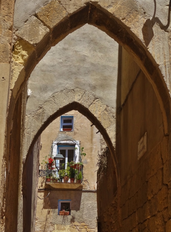In the Jewish quarter of Tarragona