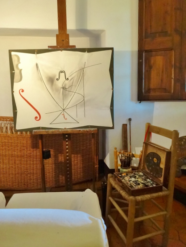 Salvador Dalís final studio in the castle