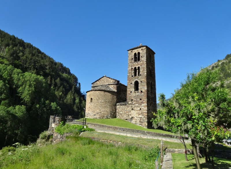 The Romanesque Eglésia de Sant Joan de Caselles