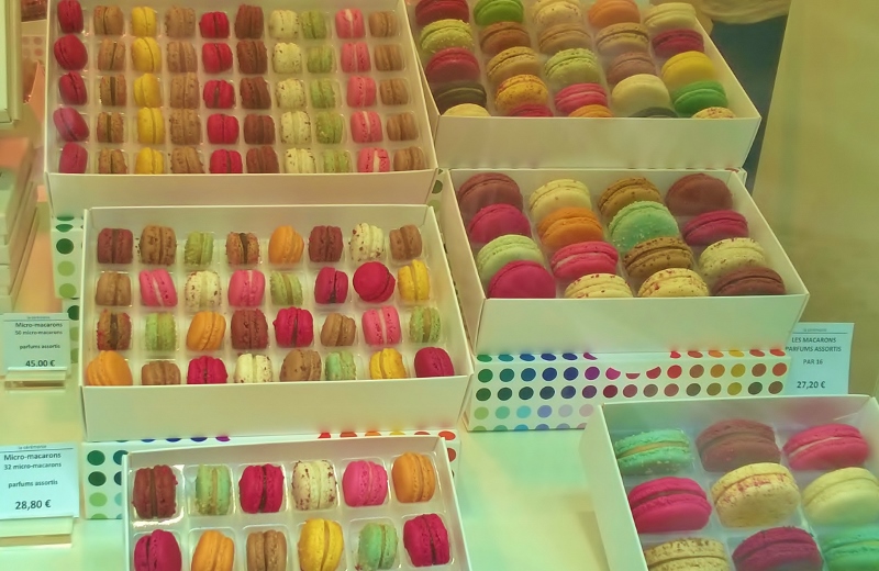 Macarons galore!
