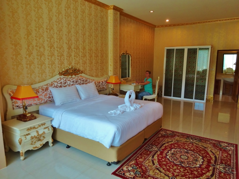 Our bedroom in the Hotel Nakaraj Nakhon near Huay Xai