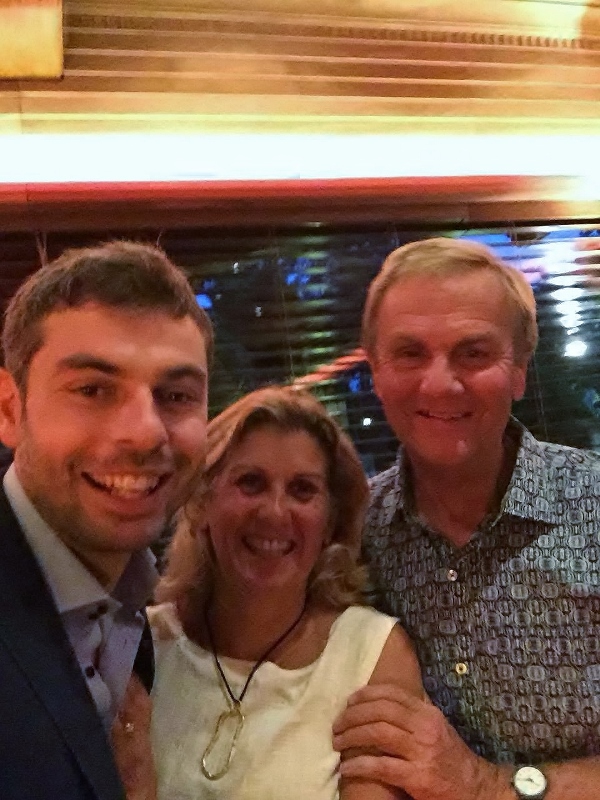 Max and us in the bar